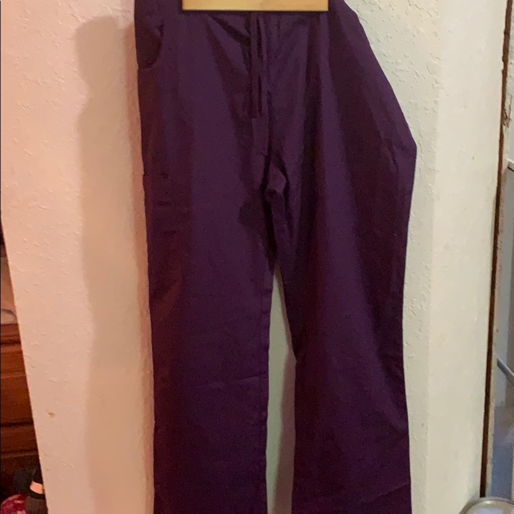Women’s scrub pants